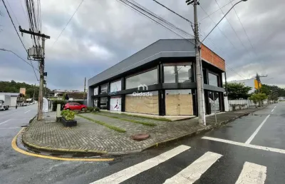 Sala comercial para alugar na rua joão franzner, 691, são luís, jaraguá do sul por r$ 2.200