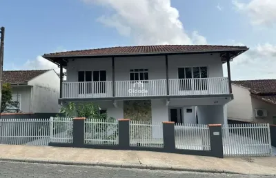 Casa com 3 quartos para alugar na carla rubia drosse, 315, rau, jaraguá do sul por r$ 3.000