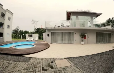 Apartamento com 2 quartos para alugar na georg niemann, 385, baependi, jaraguá do sul por r$ 2.500
