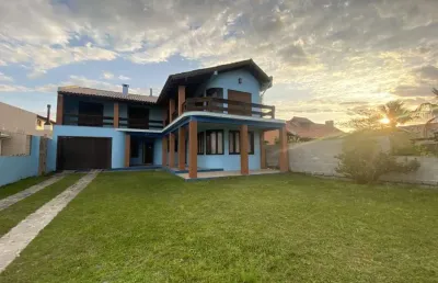 Casa alto padrão para venda em garopaba, centro, 5 dormitórios, 2 suítes, 4 banheiros, 4 vagas