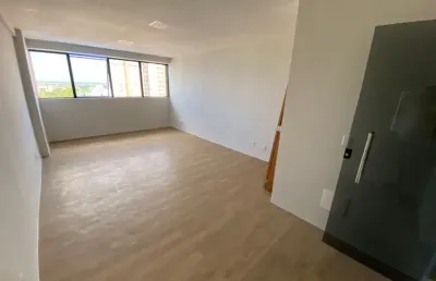 Alugo sala comercial - 28m2 - vista baía - ed city office - batista campos