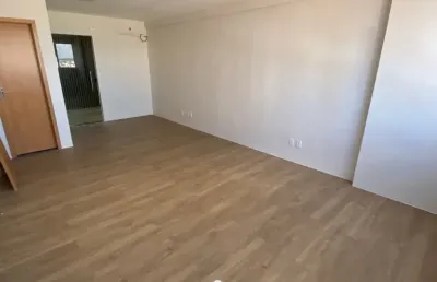 Alugo sala comercial na batista campos - vista baia - andar mediano