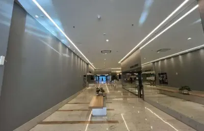 Sala comercial à venda na avenida getúlio vargas, 4831, marechal rondon, canoas por r$ 436.000
