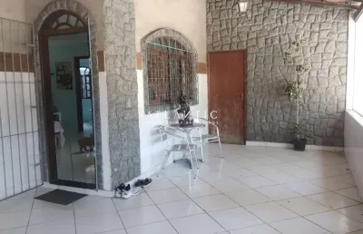 Casa com 3 quartos à venda no Araçás, Vila Velha 