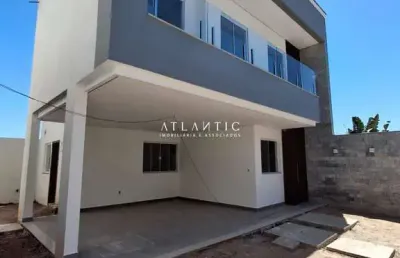 Casa 03 quartos/suíte, duplex, com varanda, em interlagos