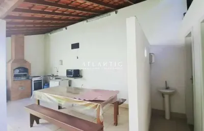 Casa térrea 3 quartos, suíte e varanda, local que não alaga