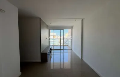 Apartamento à venda no bairro praia da costa - vila velha/es