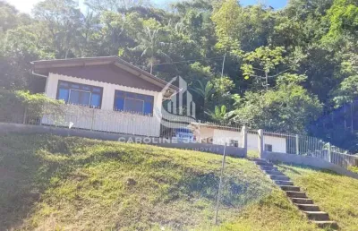 Casa com 03 quartos e terreno amplo à venda no bairro são roque, itajaí/sc