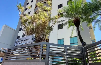 Apartamento 6o andar, com 104m², 3 dormitórios e 2 vagas de garagem.