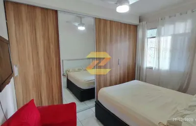 Apartamento 1º andar, 2 quartos e garagem. somente um apto por andar, realengo