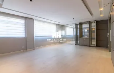 Apartamento de 122m² com 3 quartos e 2 vagas. cabral.