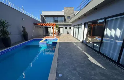 4 suítes, piscina com hidro, academia, espaço gourmet e muito mais