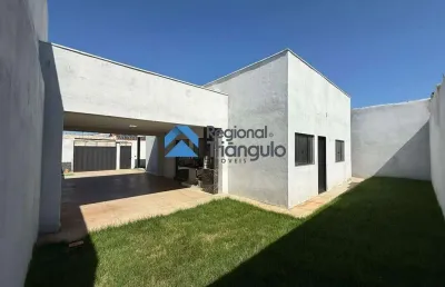 Casa com 3 quartos à venda na Rua Eterno Soares Martins, Residencial Sonho Verde, Itumbiara