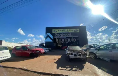 Galpão com escritório e acesso duplo - av. dr celso maeda
