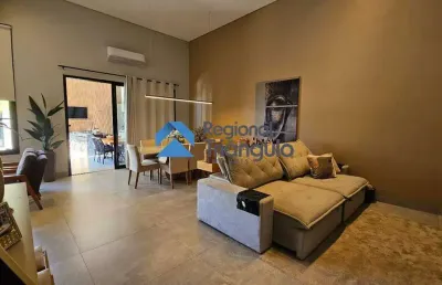 Casa à venda na Rua das Alpínias, Condomínio Horizontal Paraíso, Itumbiara