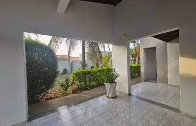 Casa com 3 quartos à venda no Santos Dumont, Três Lagoas 