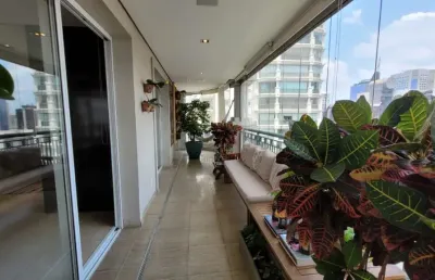 Apartamento a venda no condomínio mustique brooklin 238 metris de área útil. 4 suítes e vagas