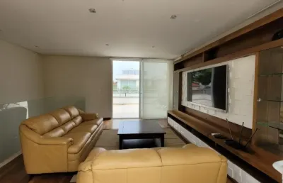 Casa em rua fechada com 4 quartos  a venda na granja julieta próximo parque severo gomes