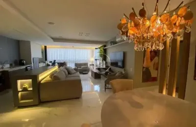 Apartamento com 3 quartos à venda na Rua Getúlio Vargas, 2687, Centro, São José
