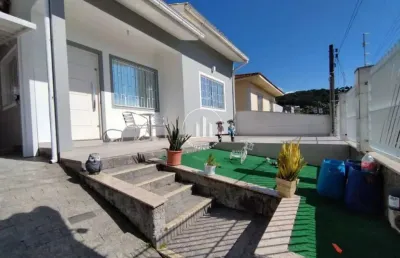 Casa com 3 quartos à venda na Rua Dorvalina Rodrigues da Silva, 49, Forquilhas, São José