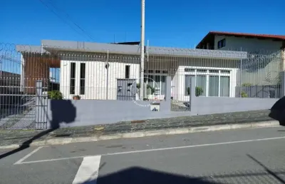 Casa com 4 quartos à venda na Rua Celso Bayma, 747, Jardim Atlântico, Florianópolis