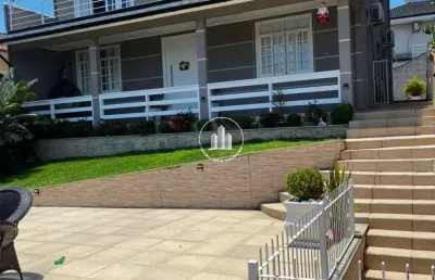 Casa com 3 quartos à venda na Rua Rosa Emília da Costa, 95, Centro, São José