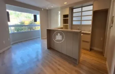 Apartamento com 3 quartos à venda na Avenida Hercílio Luz, 1199, Centro, Florianópolis