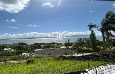 Casa 310m² com 3 quartos e suíte na ponta de baixo - est