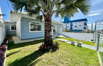 Casa com 5 quartos à venda na Rua Léo Augusto da Silva, 340, Serraria, São José