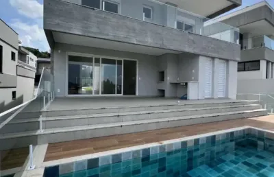 Casa 3 quartos com 3 suítes e 268m² - pedra branca - est