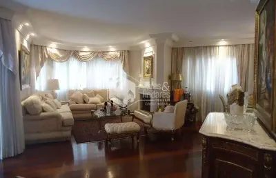 Apartamento à venda, 208 m²  4 suites com uma excelente varanda gourmet 3 vagas de garagem no alto