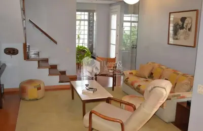 Casa tipo para venda em aclimação com 4 quartos, sendo 1 suíte, 180m²