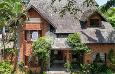 Casa de vila para venda em jardim dos estados com 4 quartos, sendo 4 suítes, 788m²