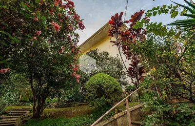 Casa tipo para venda em pacaembu com 3 quartos, sendo 1 suíte, 320m²