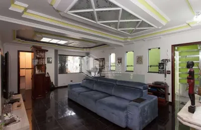 Sobrado para venda em jardim pinheiros com 3 quartos, sendo 3 suítes, 247m²