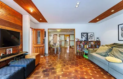 Sobrado para venda em pinheiros com 4 quartos, sendo 1 suíte, 230m²