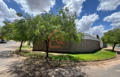 Casa com 3 quartos à venda na Rua Julieta Crusca de Jesus, 663, Residencial Cambuy, Araraquara