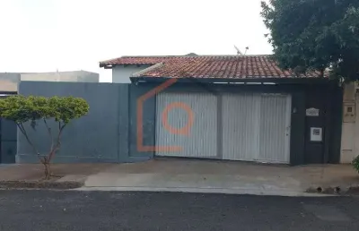 Casa a venda no jardim roberto selmi dei, araraquara - 3 dormitorios e suite