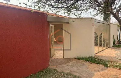 Casa com 3 quartos à venda na avenida orestes pieroni gobbo, 16, vila harmonia, araraquara, 387 m2 por r$ 850.000