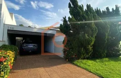 Casa terrea a venda em condominio fechado no jardim dos flamboyants, araraquara