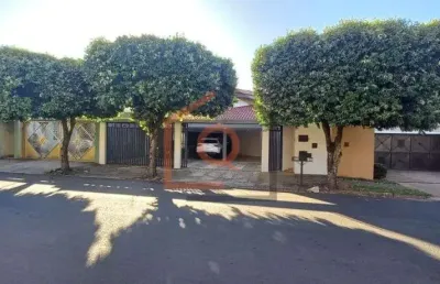 Casa com 3 quartos à venda na avenida doutor agostinho tucci, 1136, vila harmonia, araraquara, 381 m2 por r$ 1.200.000