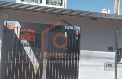 Casa com 1 quarto para alugar na avenida engenheiro roberto lebre sampaio, 354, parque são paulo (vila xavier), araraquara, 76 m2 por r$ 950