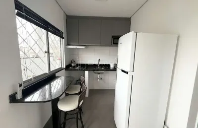 Kitnet térrea para locação anual no bairro das nações, balneário camboriú