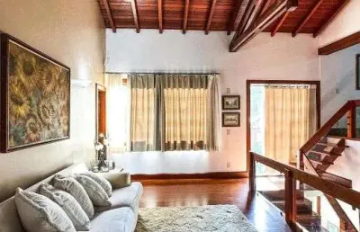 Casa de alto padrão - exclusividade e tranquilidade em cada horizonte⁸