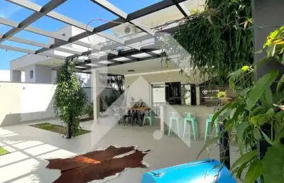 Casa à venda no condomíno quintas do lago - 3 quartos, 250m2 - permuta
