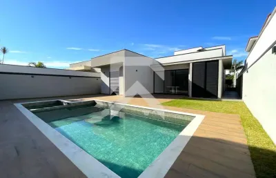 Casa no reserva da serra à venda - 4 suítes e escritório - 283m2