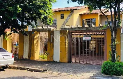 Casa com 4 quartos à venda na Rua Patrícia, Parque Residencial Patrícia, Maringá