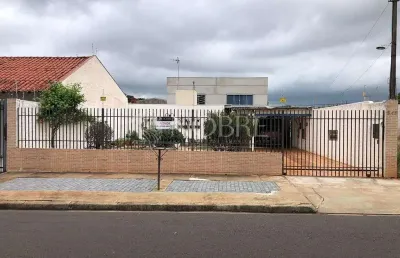 Casa com 2 quartos à venda na Rua Belvedere, Vila Nova, Maringá