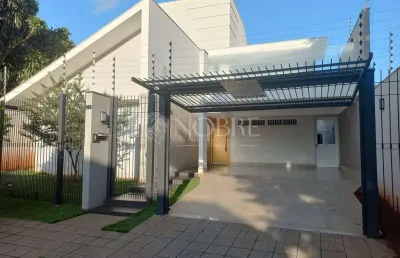 Casa com 4 quartos à venda na Rua 8 de Setembro, Jardim Alamar, Maringá
