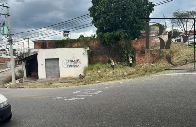 Terreno à venda no Jardim Itanguá, Sorocaba 